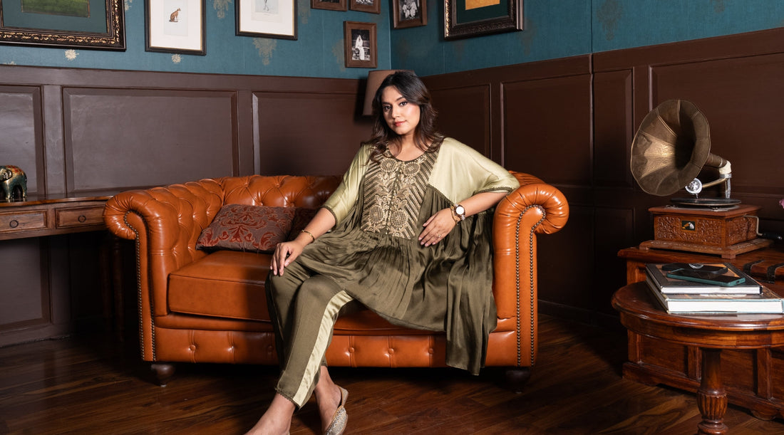 The Modern Woman’s Wardrobe: Blending Tradition with Contemporary Couture