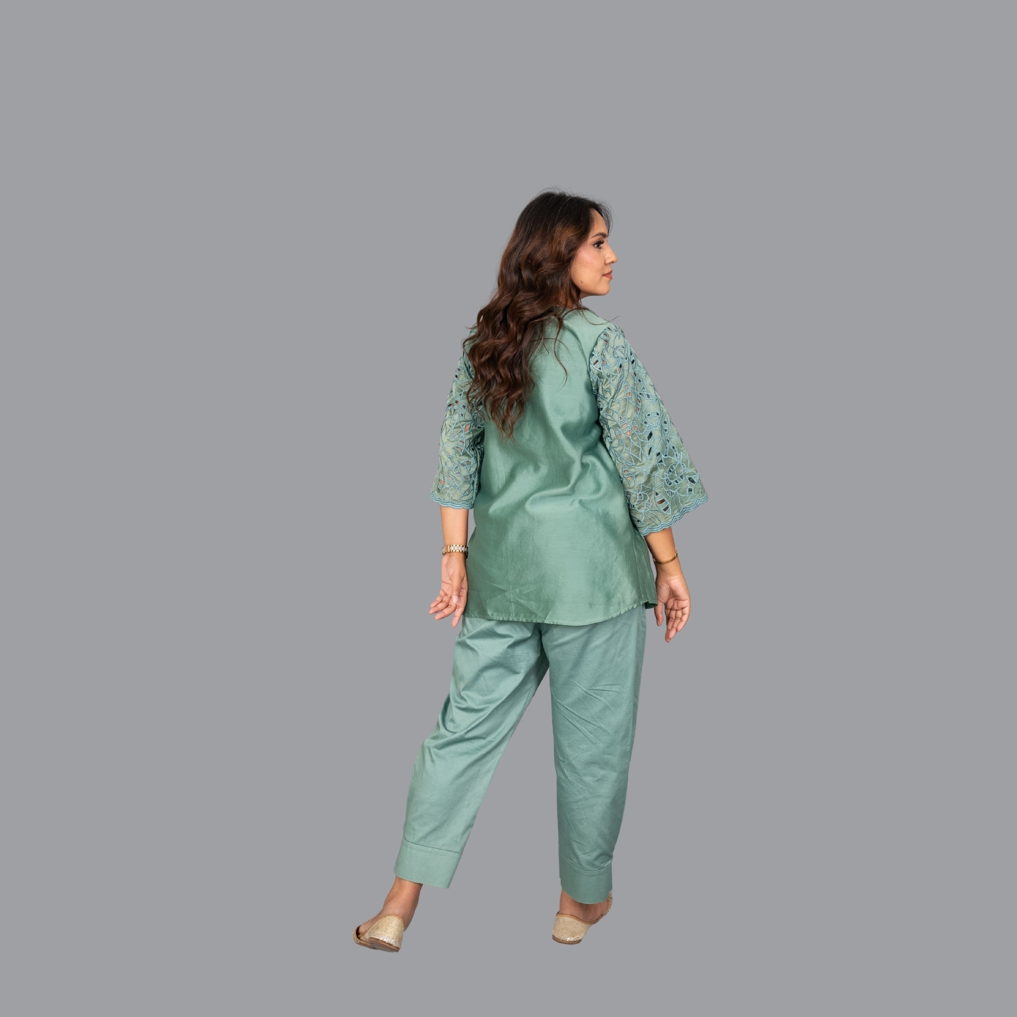 Sierra Sage Green Ensemble