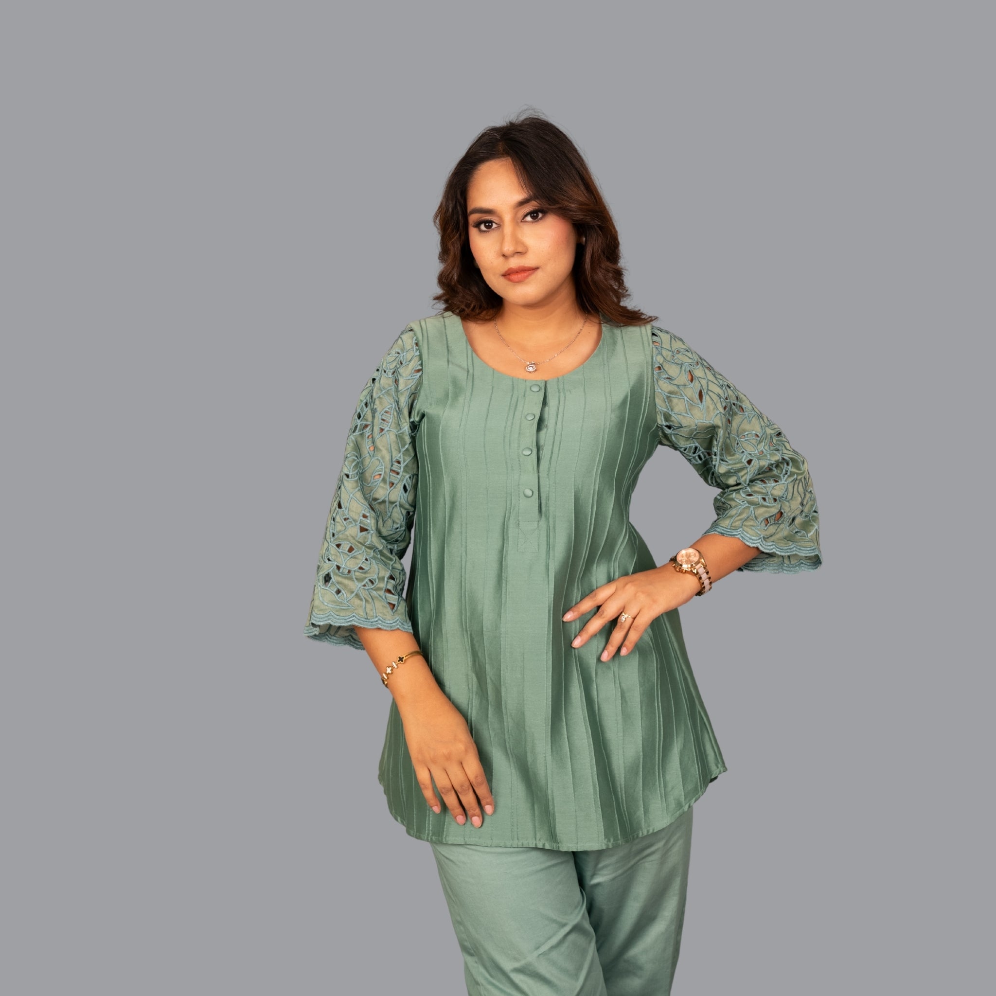 Sierra Sage Green Ensemble