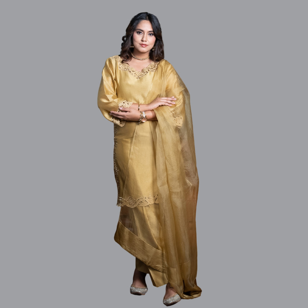 Zariah Golden Three-Piece Set