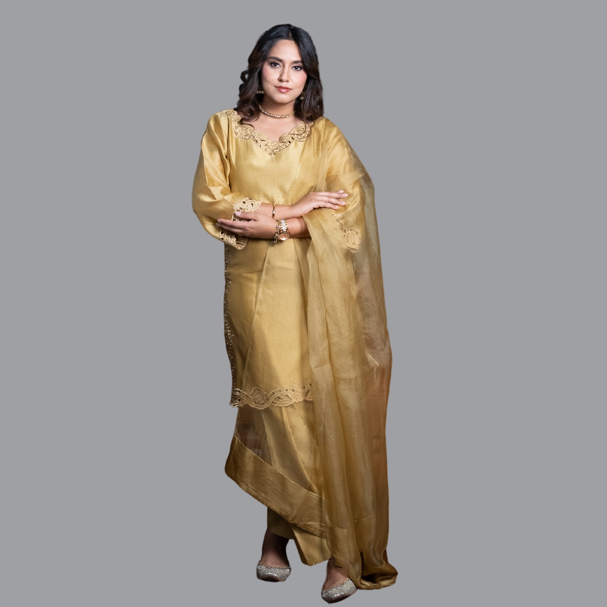 Zariah Golden Three-Piece Set