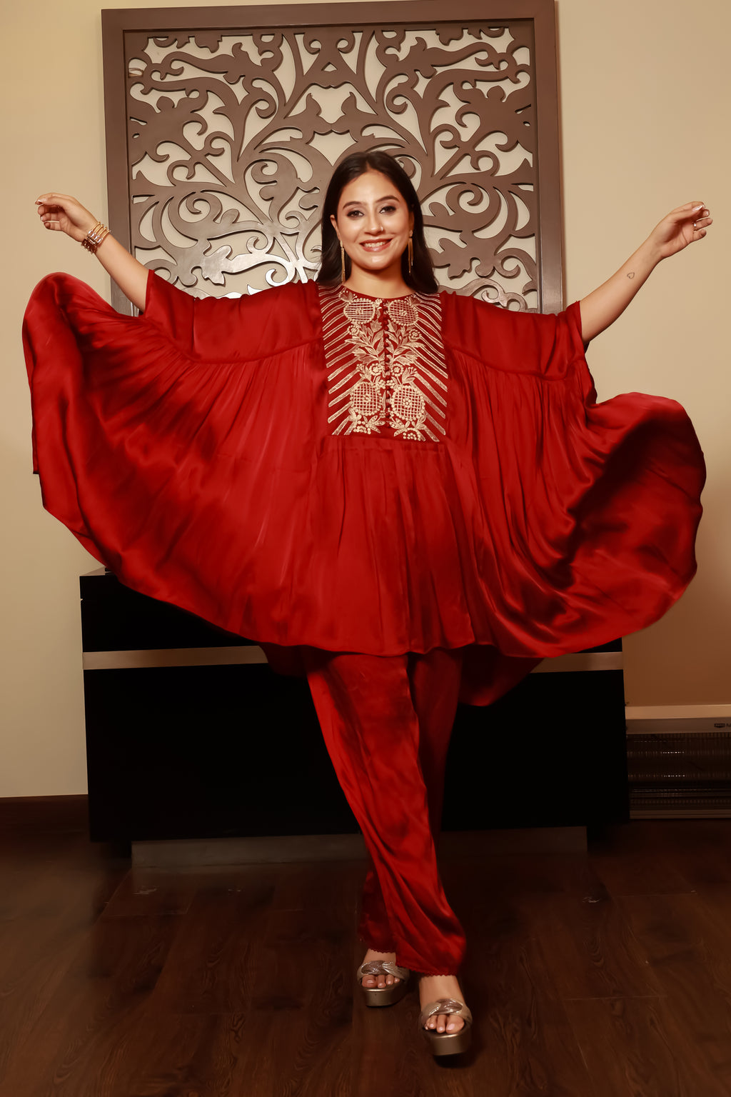 Maroon Regal Cape Set