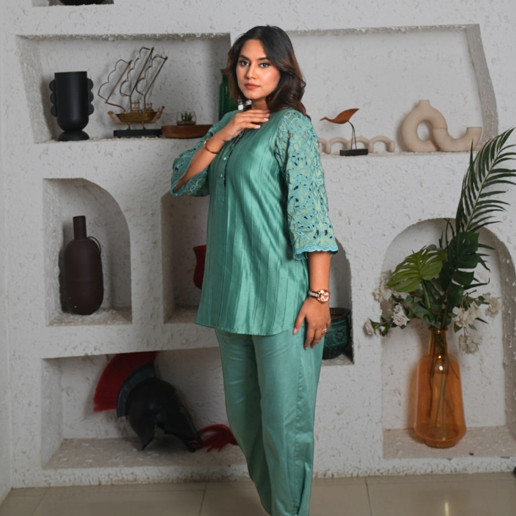 Sierra Sage Green Ensemble